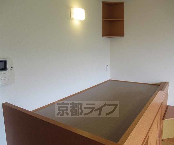 レオパレスプラヌス木津103の内装