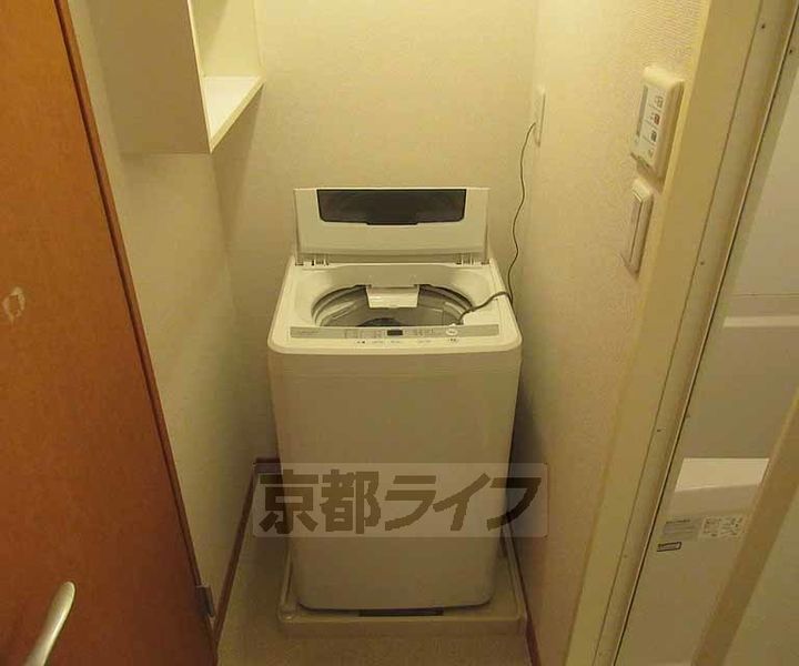 レオパレスプラヌス木津103の内装