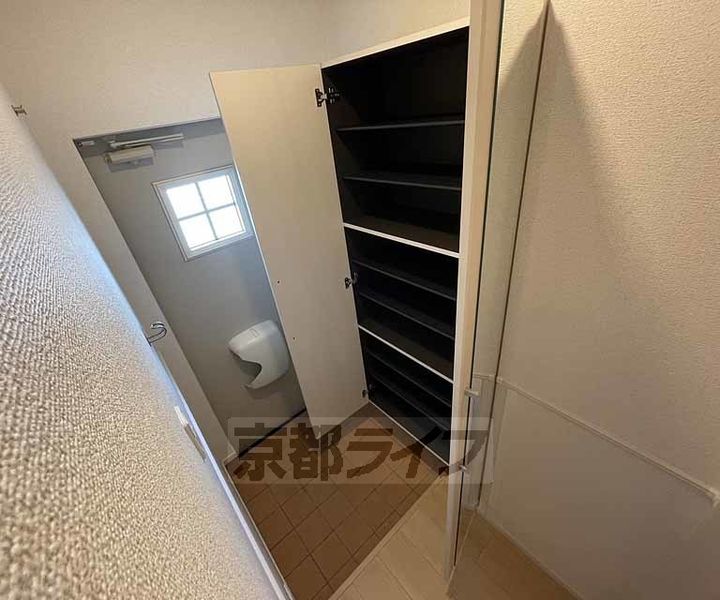 フォレストK107の玄関