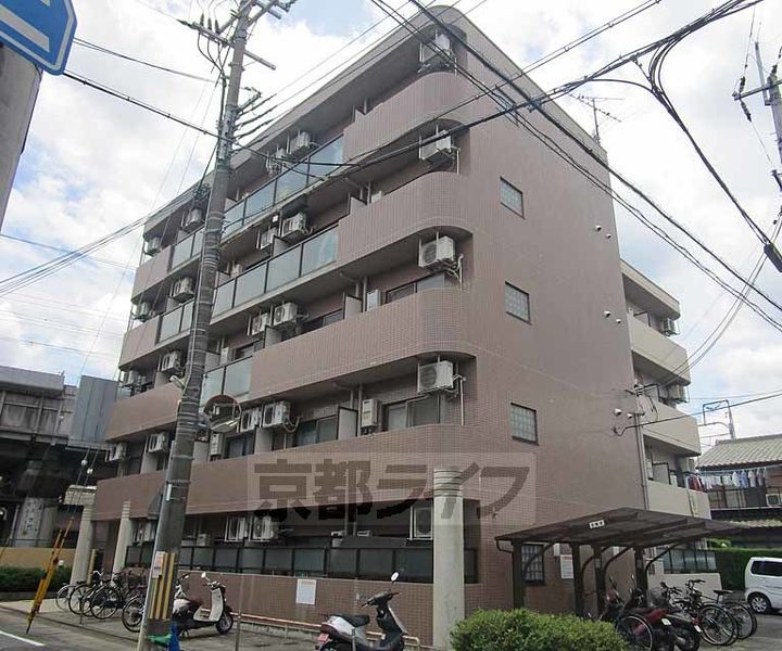 京都府京都市南区久世上久世町の賃貸マンションの外観