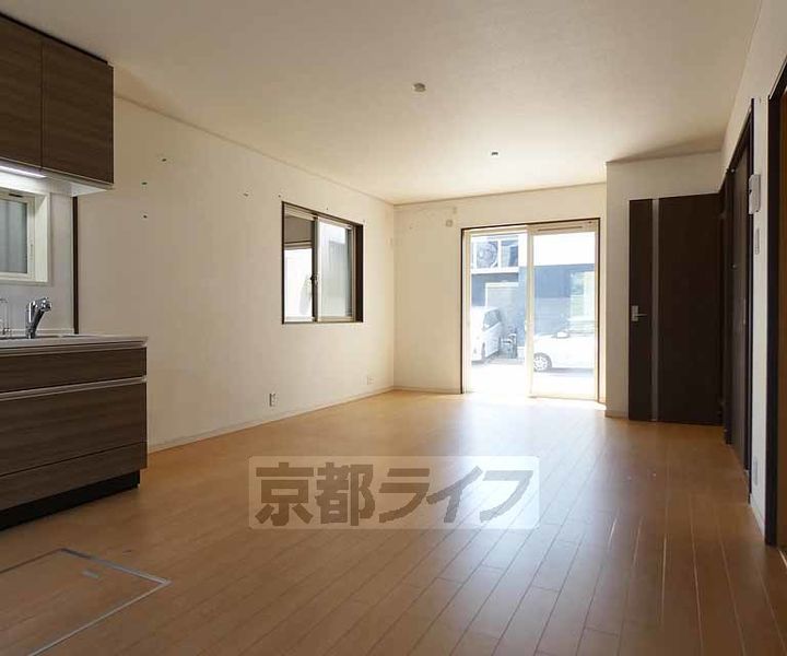 京都府京都市伏見区納所下野(一戸建)の賃貸物件の居間