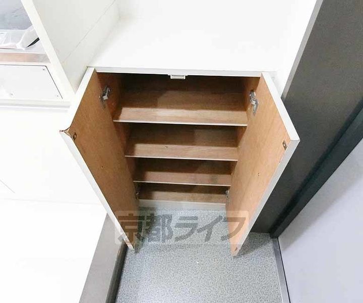 京都府長岡京市長岡2丁目の賃貸マンションの内装