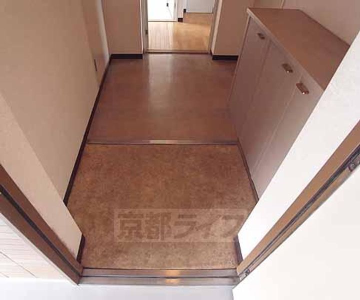 カーサNAKAMURA406の玄関