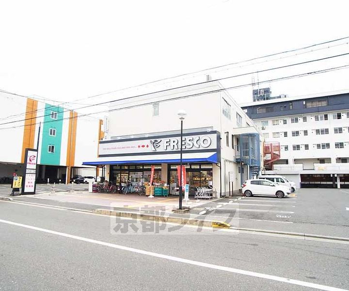 エスプレイス京都駅ウエストの周辺