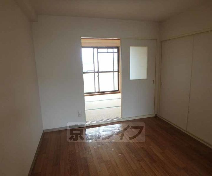 M’PLAZA大住弐番館405の居間