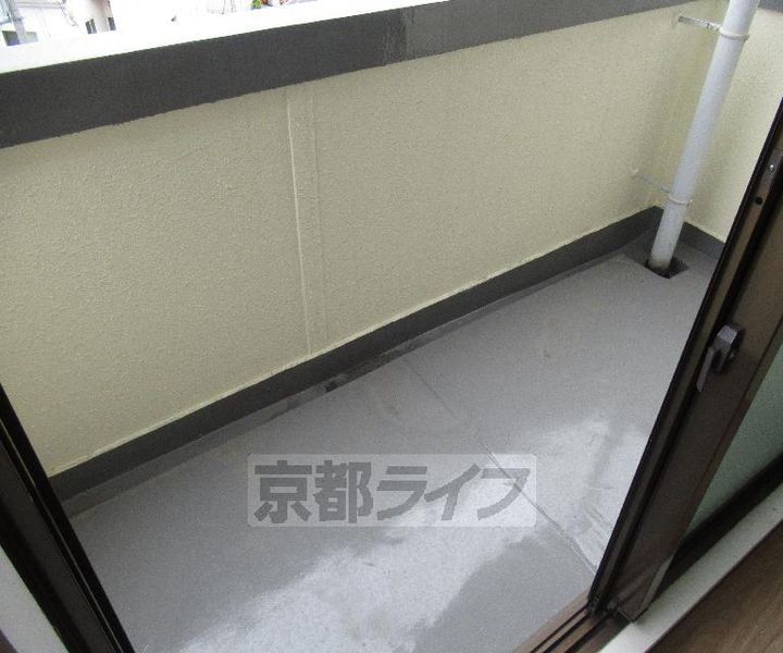 京都府京田辺市大住責谷の賃貸マンションの内装