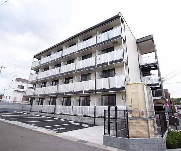 レオパレスMARUTO京田辺305の外観