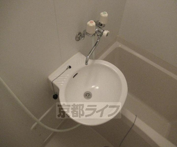 レオパレスMARUTO京田辺305の内装