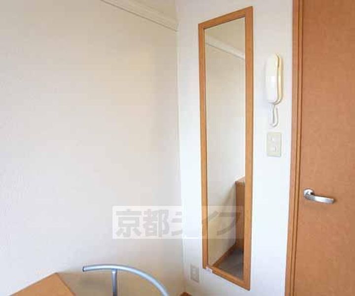 京都府京田辺市三山木見尊田の賃貸アパートの内装