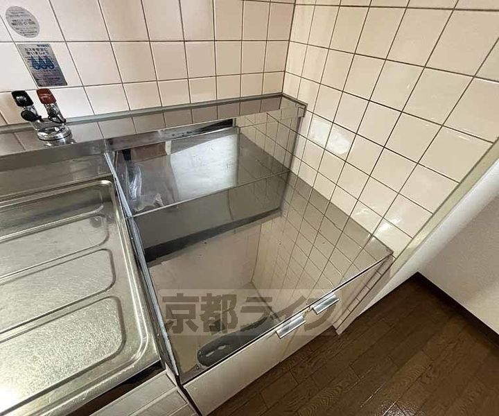 ラ・グラシューズ302のキッチン