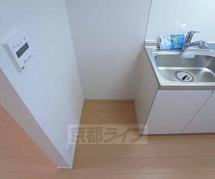 京都府京田辺市東鍵田の賃貸アパートの内装
