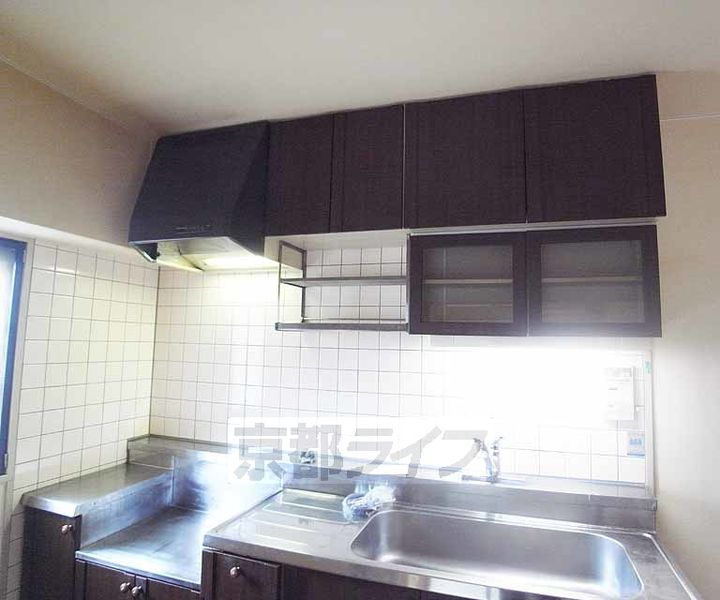 ノイシュロス御室南のキッチン