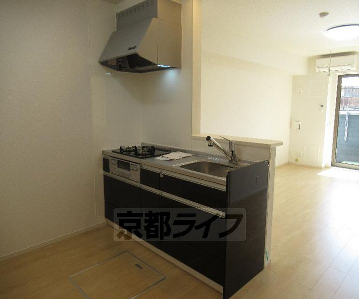 京都府京田辺市興戸郡塚の賃貸アパートのキッチン