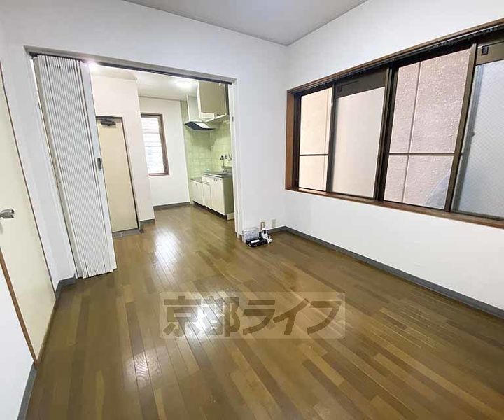 Uハイム中辻302の居間