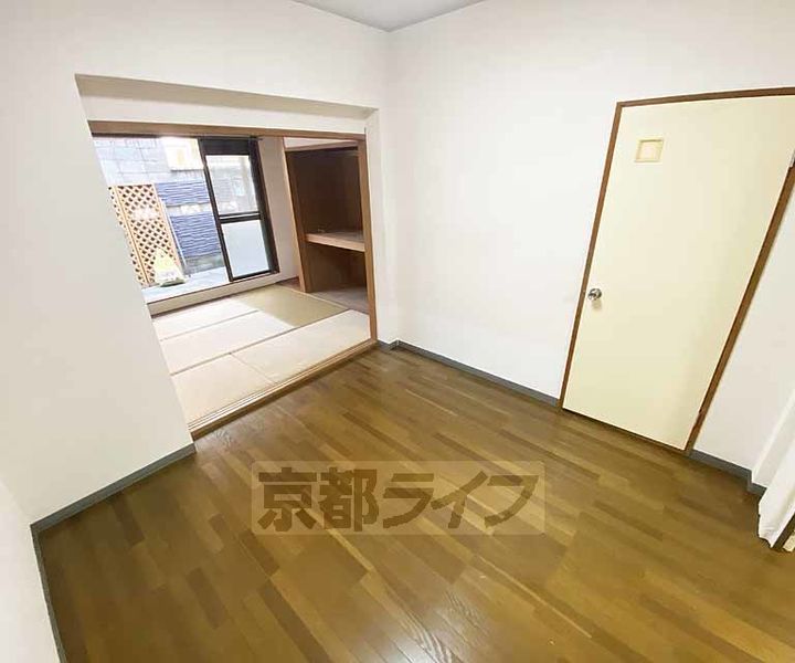 Uハイム中辻302の居間