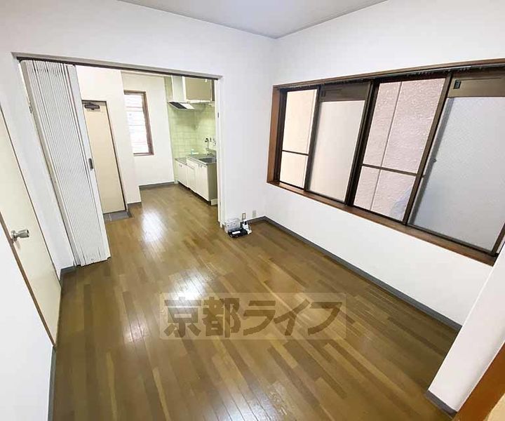 Uハイム中辻302の居間