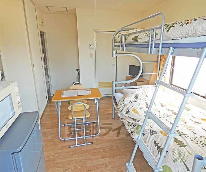 ラサンテ306の居間