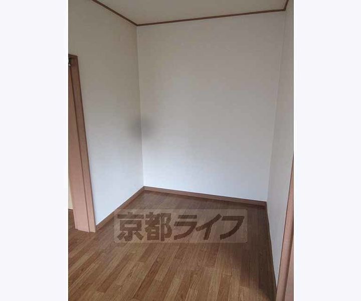 ジュネス東條302の居間