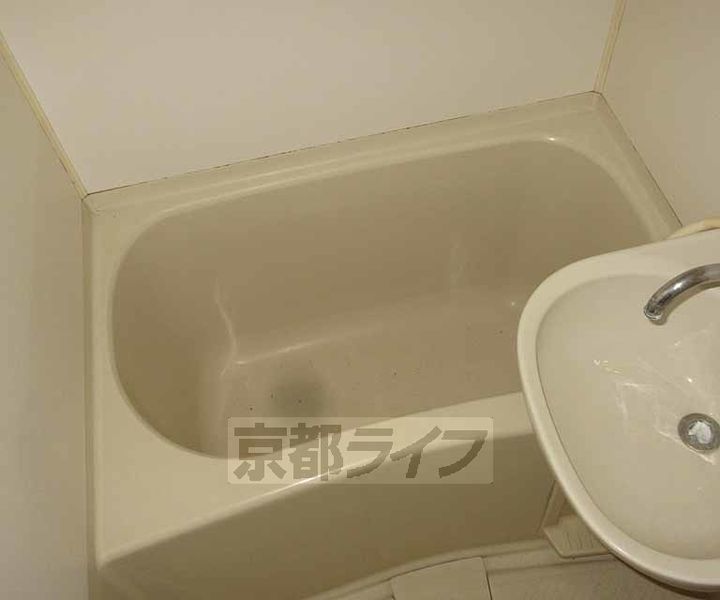ジュネス東條302の風呂