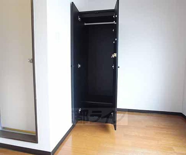 京都府宇治市小倉町西浦の賃貸マンションの居間