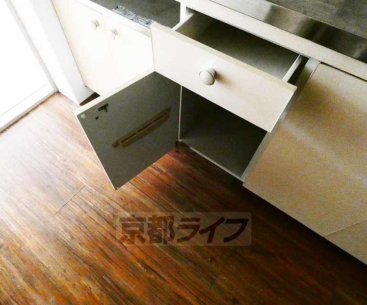 サーパスシャイン205の内装