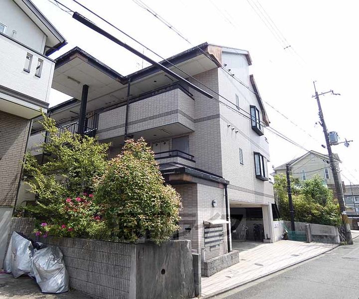 京都府京都市伏見区桃山羽柴長吉中町の賃貸マンションの外観