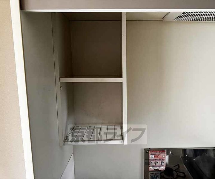 京都府京都市伏見区桃山羽柴長吉中町の賃貸マンションの内装