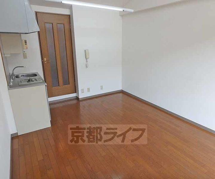 京都府京都市西京区川島東代町の賃貸マンションの寝室