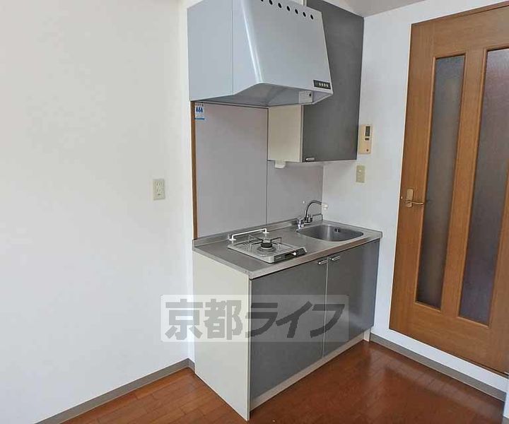 京都府京都市西京区川島東代町の賃貸マンションのキッチン