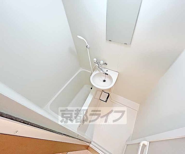 京都府京都市中京区壬生梛ノ宮町の賃貸マンションの風呂