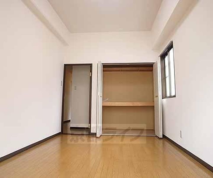 カーネルヒル202の居間