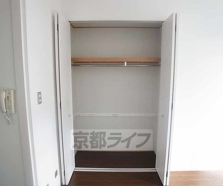 京都府京都市中京区宮木町の賃貸マンションの内装