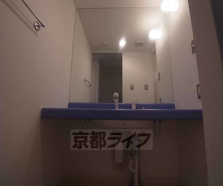 京都府京都市中京区宮木町の賃貸マンションの内装