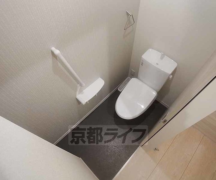 京都府京都市中京区油屋町の賃貸アパートの内装
