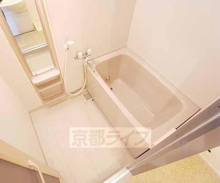 グランドゥ−ル太秦404の風呂