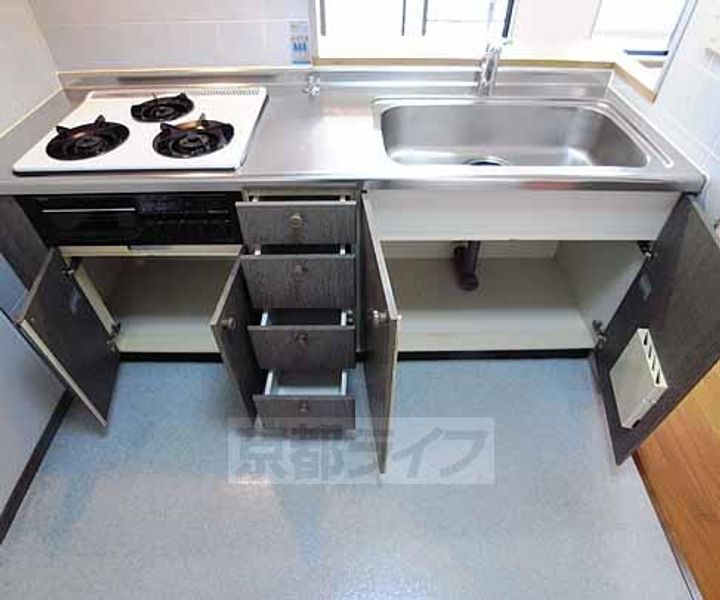 グランドゥ−ル太秦404のキッチン