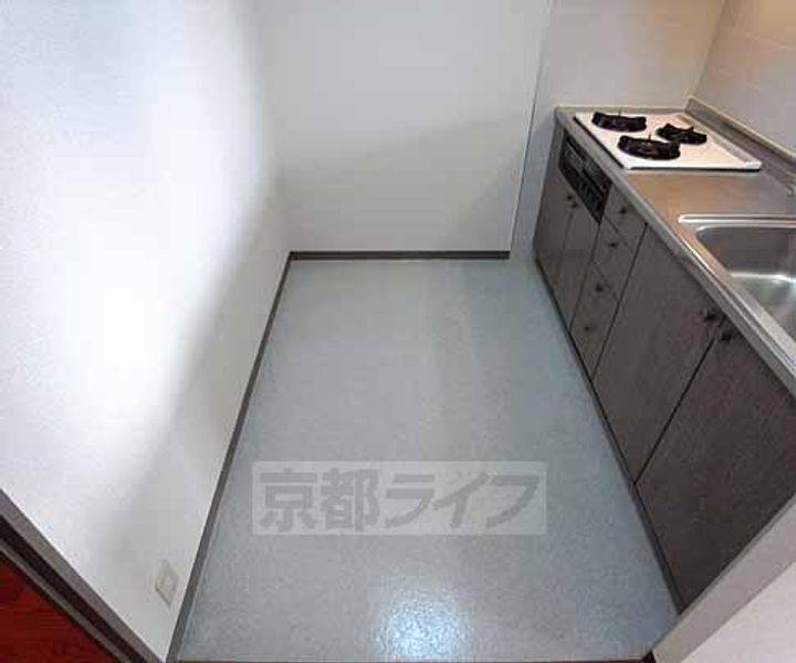 グランドゥ−ル太秦404のキッチン