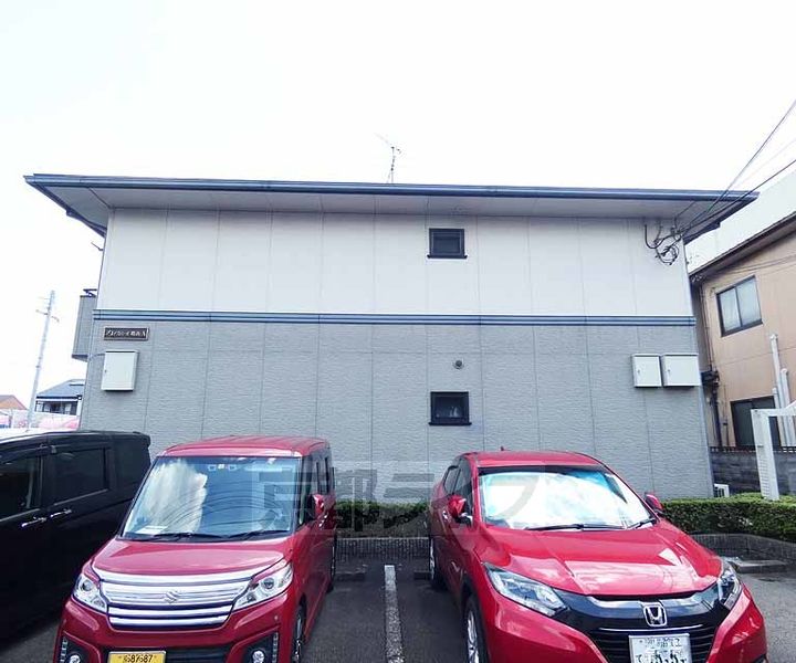 京都府京都市南区吉祥院這登中町の賃貸アパートの外観