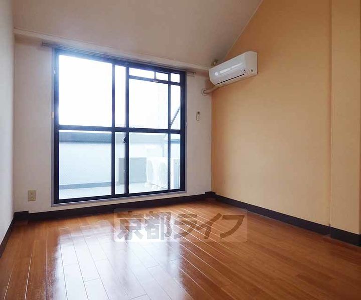 ハウスオブローゼⅡの居間