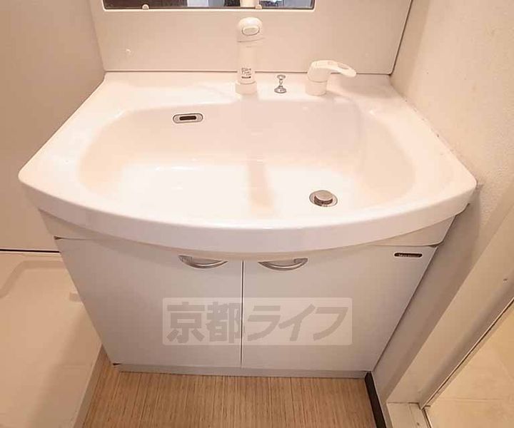 京都府京都市中京区壺屋町の賃貸マンションの内装