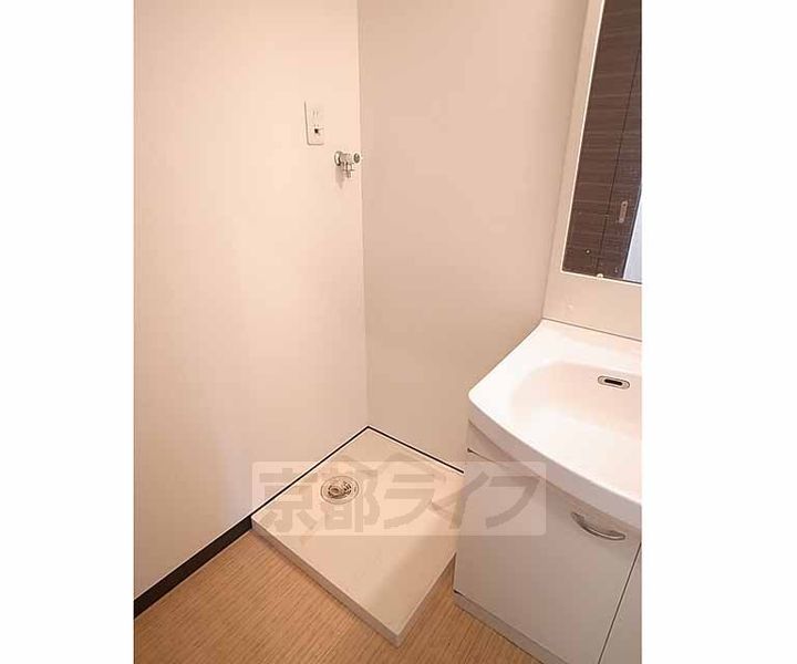 京都府京都市中京区壺屋町の賃貸マンションの内装