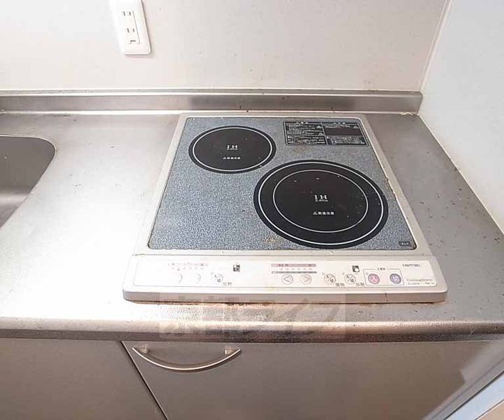 京都府京都市中京区壺屋町の賃貸マンションのキッチン
