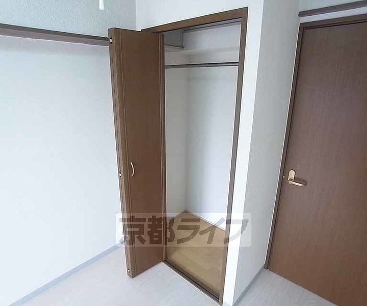 新町ロイヤルハイツ410の内装