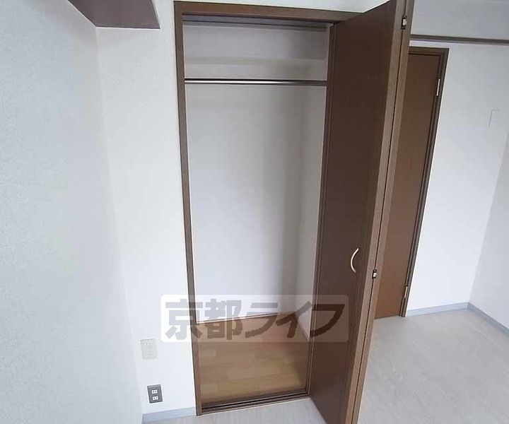 新町ロイヤルハイツ410の内装