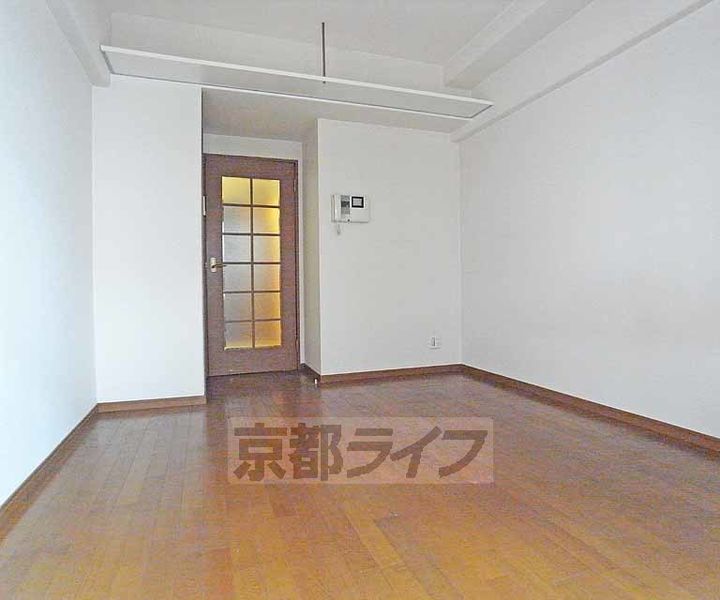 ベラジオ河原町御池の居間