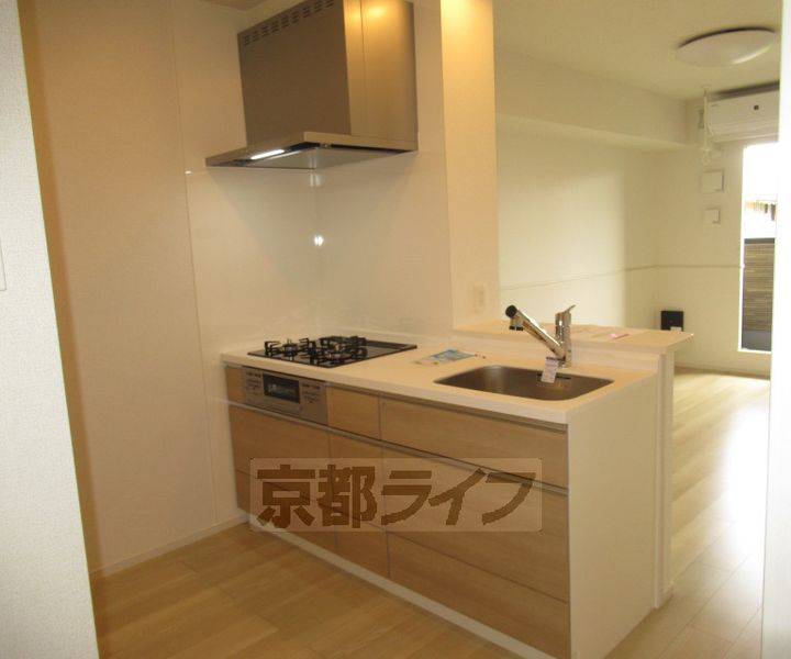 京都府八幡市下奈良出垣内の賃貸アパートのキッチン