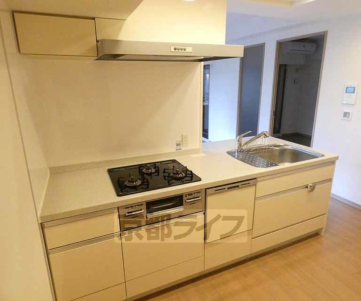 イーグルコート烏丸御池のキッチン
