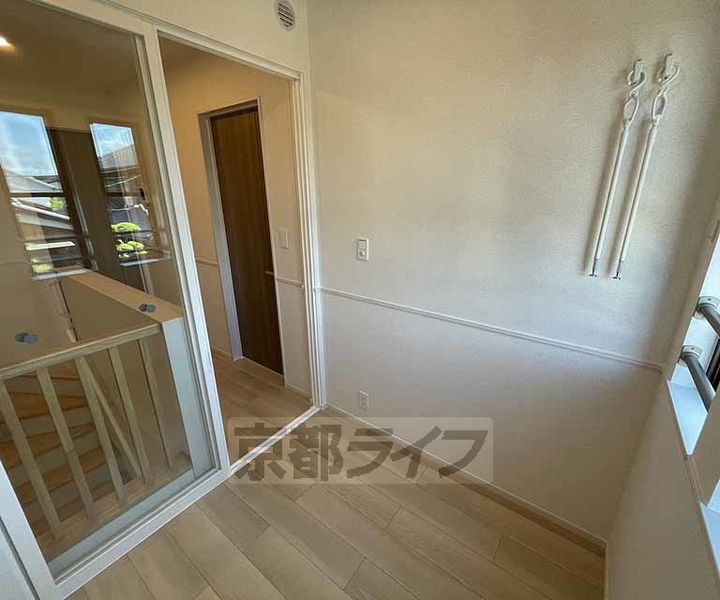 京都府八幡市下奈良出垣内の賃貸アパートの内装