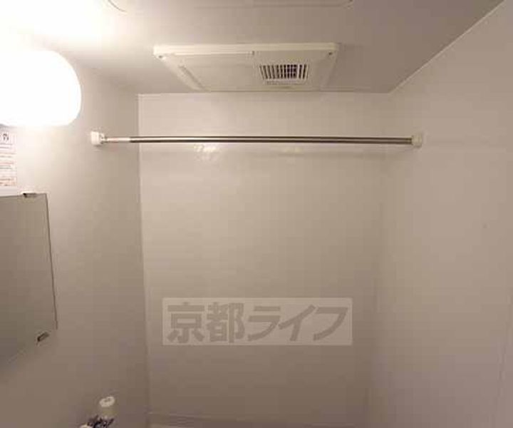 レオパレスPeacefulの風呂