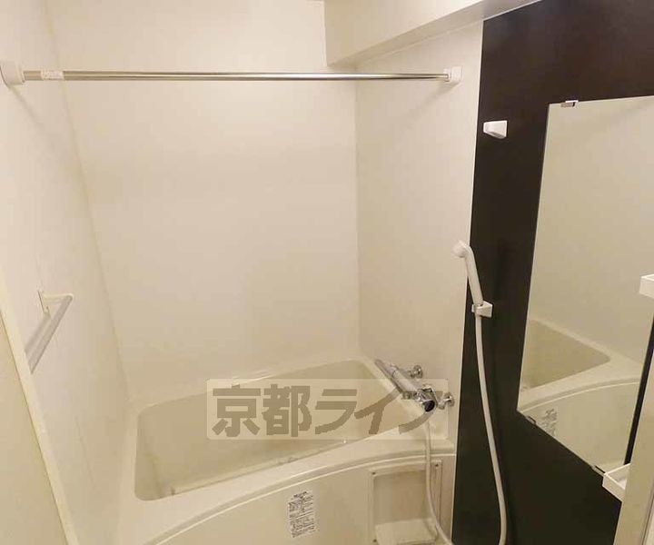 京都府京都市伏見区両替町1丁目の賃貸マンションの風呂